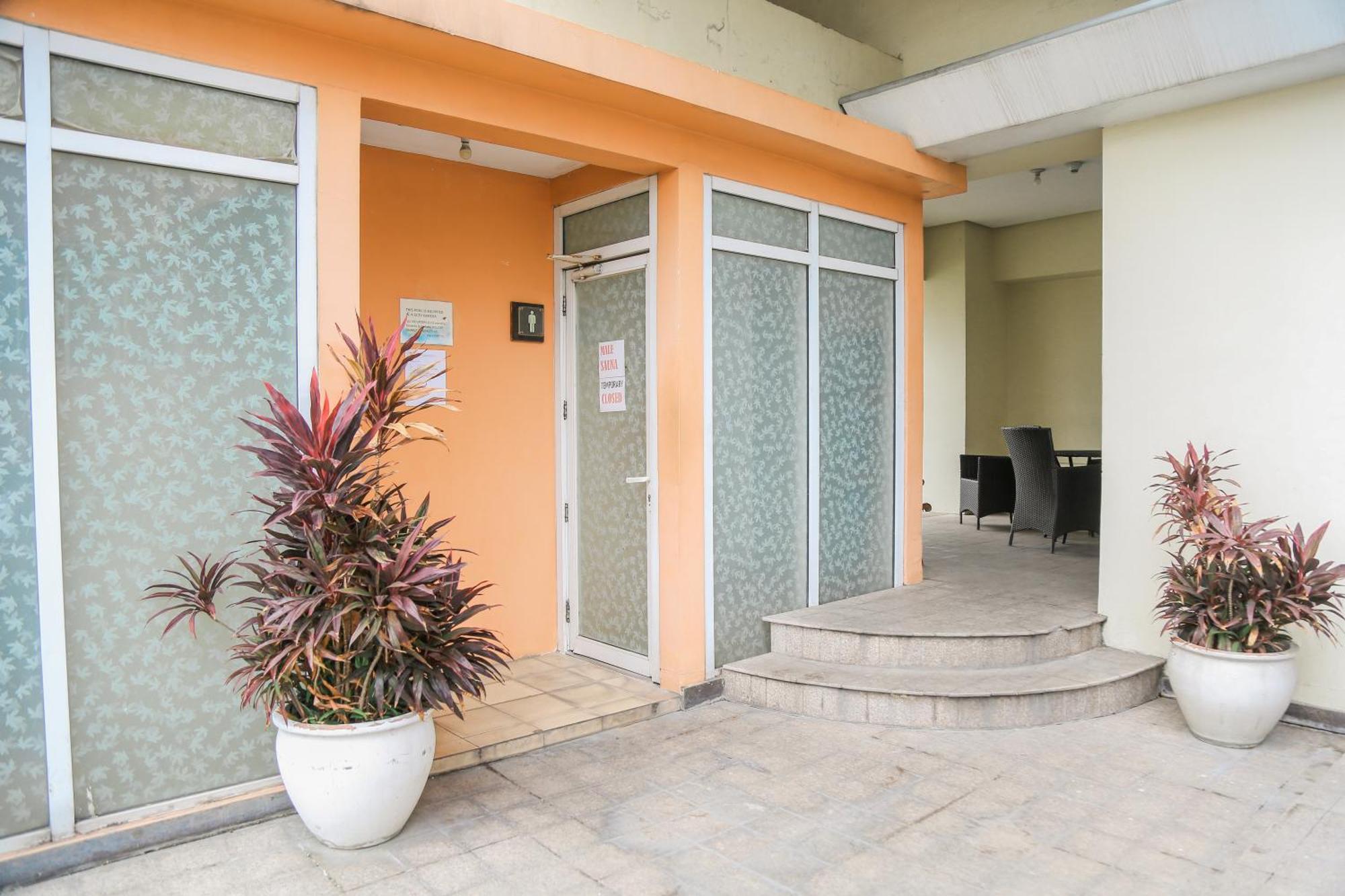Pacific Bay Grand Suites Манила Экстерьер фото