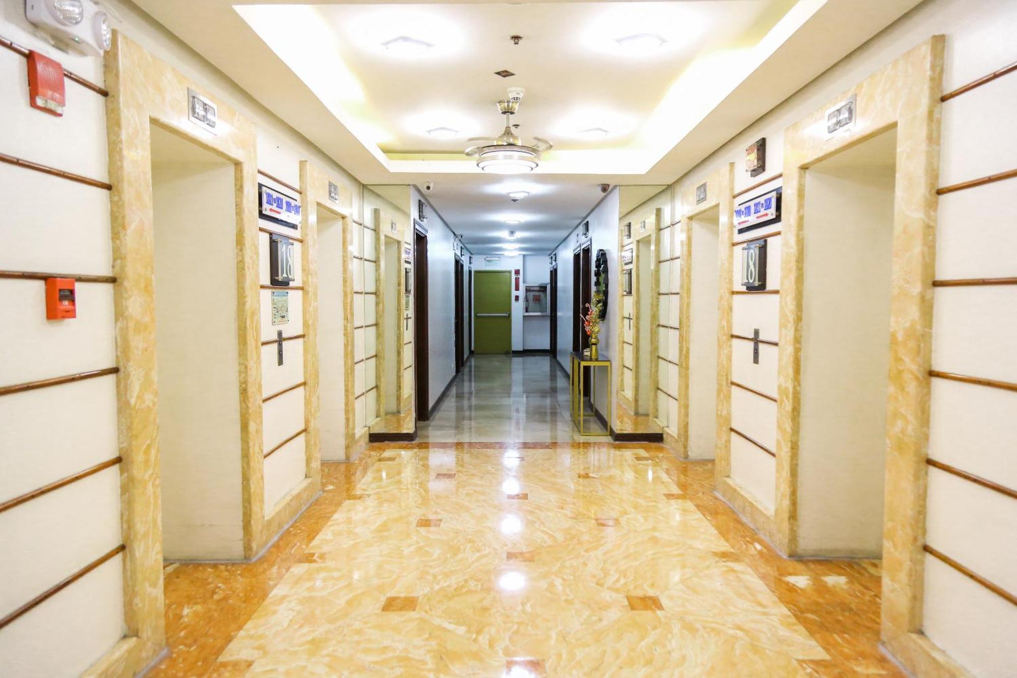 Pacific Bay Grand Suites Манила Экстерьер фото